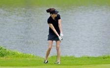 Catherine Zeta-Jones playing Golf