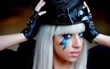 Lady Gaga, Face