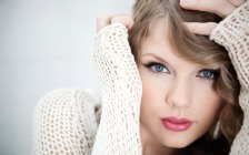 Taylor Swift, Face