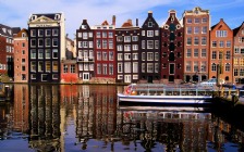 Amsterdam, Boat