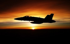 McDonnell Douglas F/A-18 Hornet, Sunset
