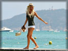 Victoria Silvstedt Barefoot