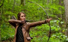 The Hunger Games: Katniss Everdeen with Bow & Arrow