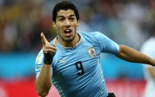 World Cup 2014: Uruguay vs England, Luis Suárez scoring a Goal