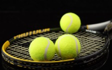 Tennis Racket & Balls